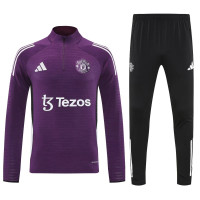 Манчестер Юнайтед тренировочный костюм фиолетовый 2025/26 Манчестер Юнайтед тренировочный костюм фиолетовый 2025/26